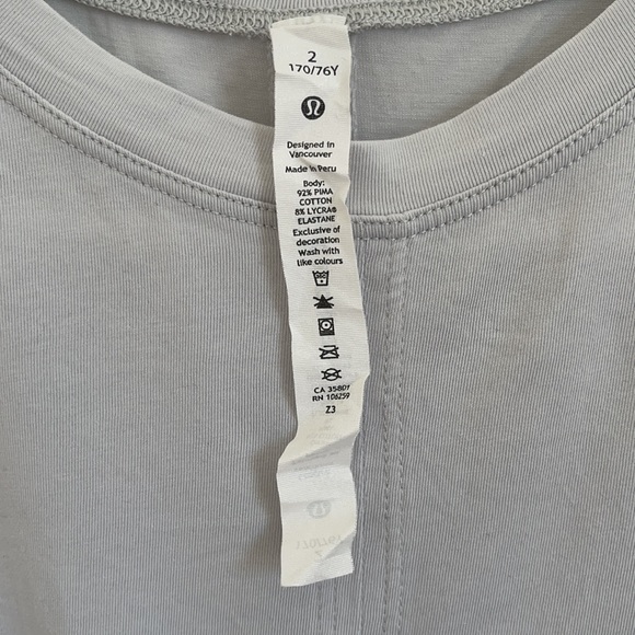 Lululemon time to restore short sleeve - Picture 2 of 4